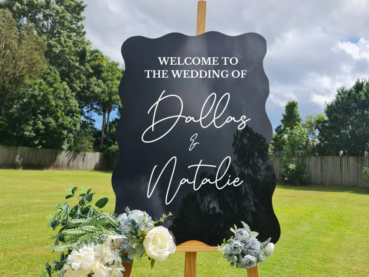 Classic Wedding Welcome Sign – Tailored to Your Style and Colours Evermoregifts