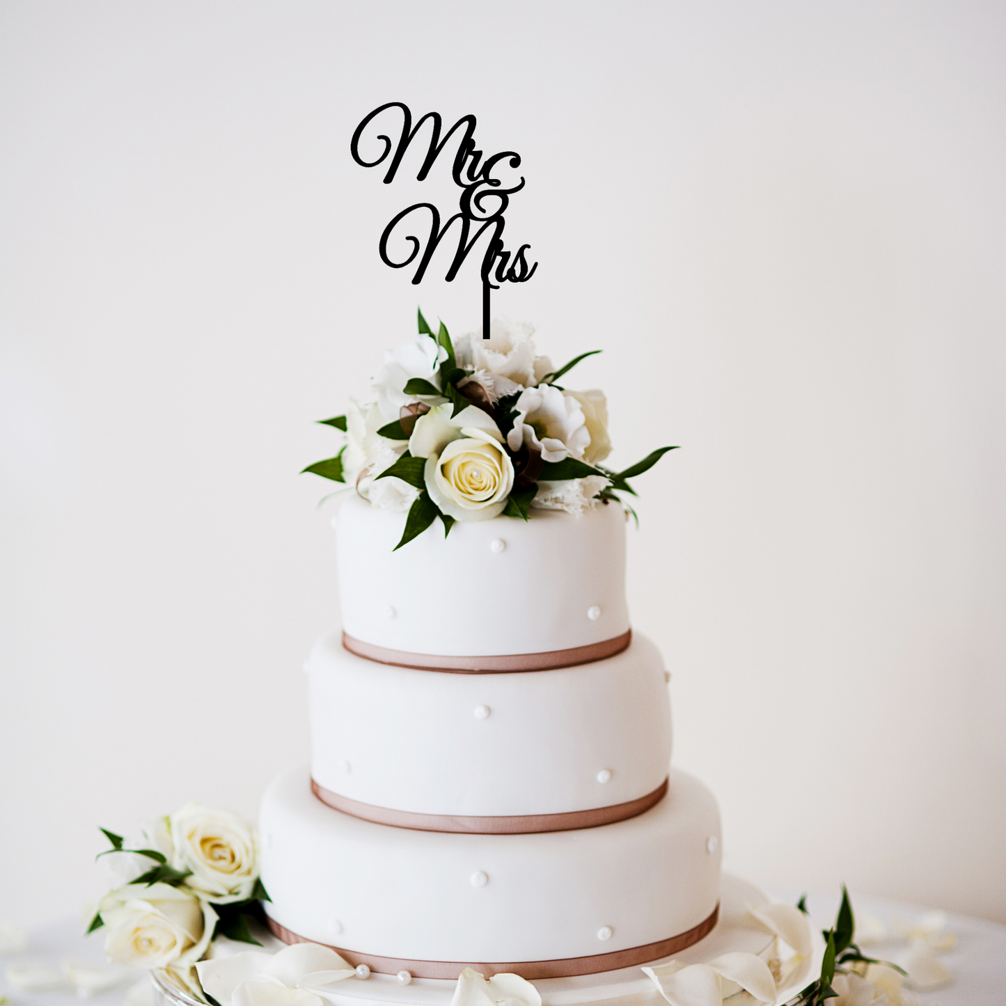 Personalised Cake Topper – Custom for Weddings, Hens & Engagements