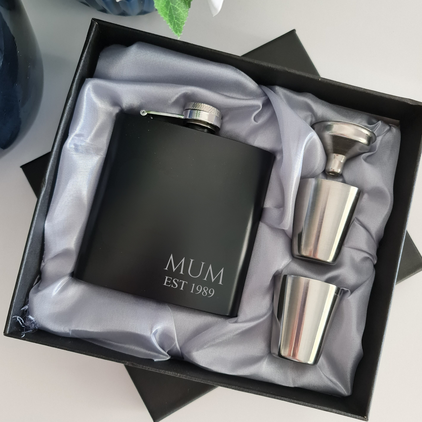 Engraved Flask Gift Set – Personalised Stainless Steel Design