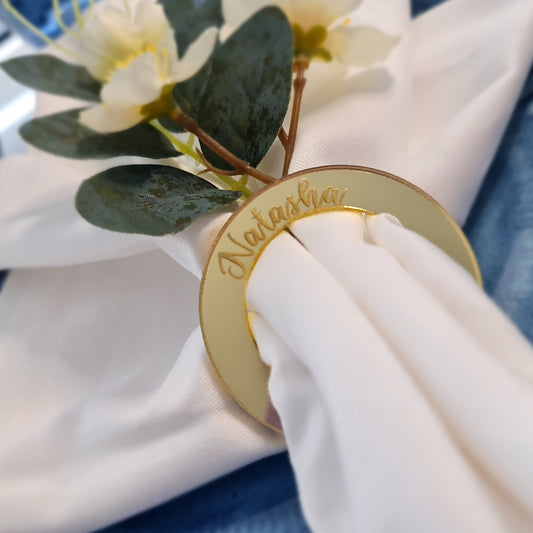 Custom Wedding Guest Napkin Rings – Elegant Place Settings in Acrylic or Wood