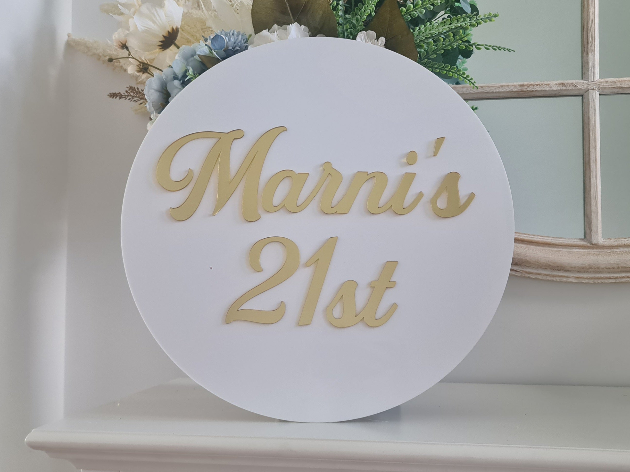 21st Birthday Round Sign – Round Custom Name Signage