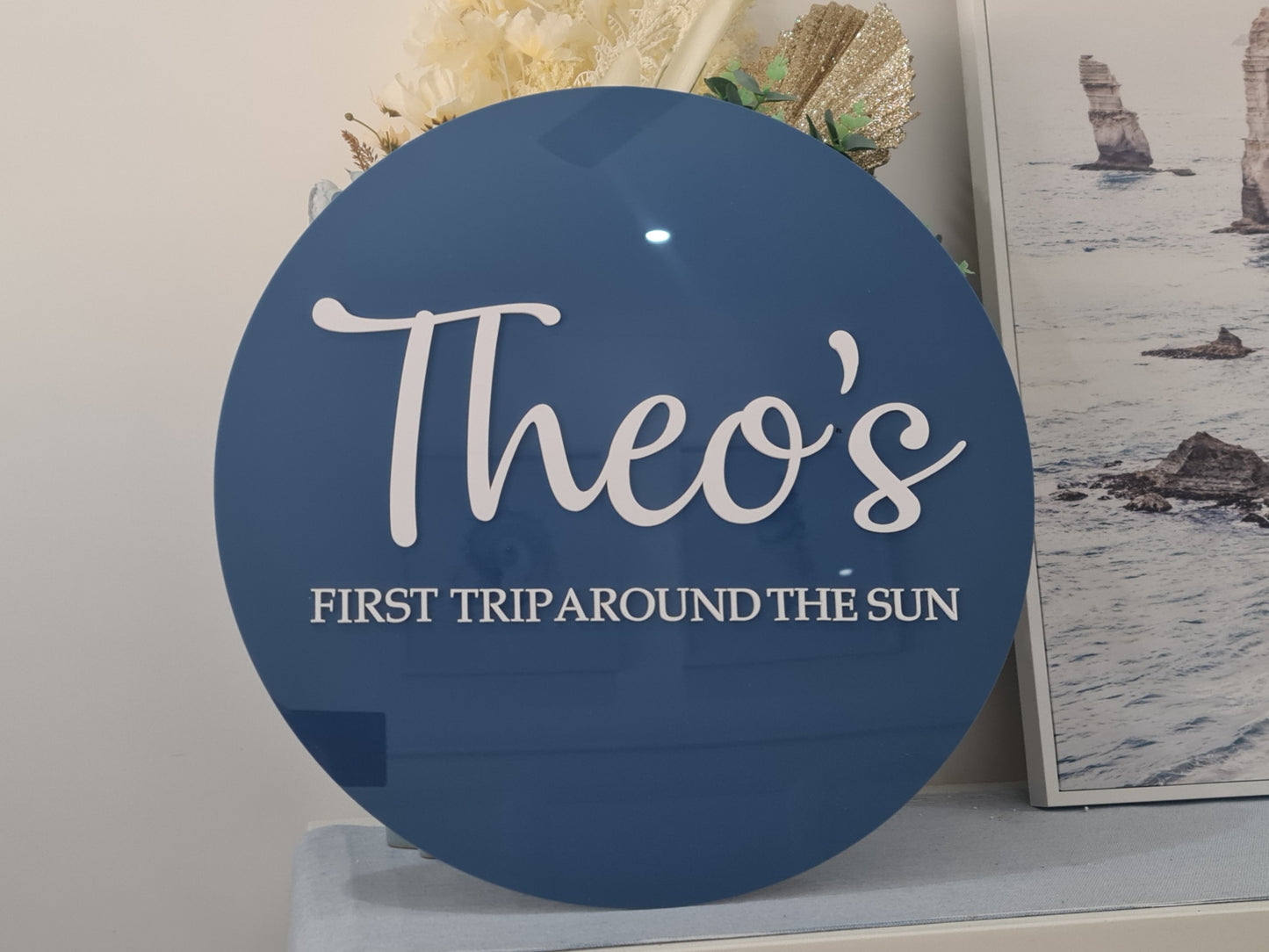 Elegant Round Birthday Sign – Personalised Script Font