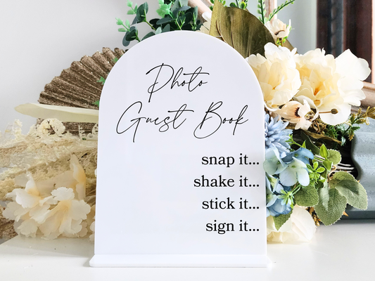 Acrylic Guestbook Sign – Personalised Cover with Names and Date