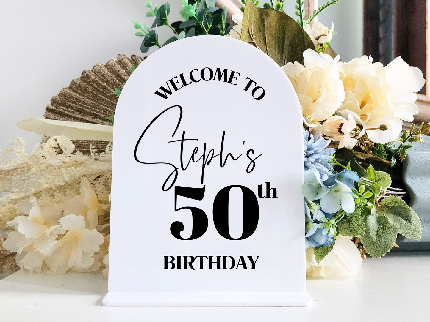 Minimalist Birthday Sign – Modern Font & Custom Message