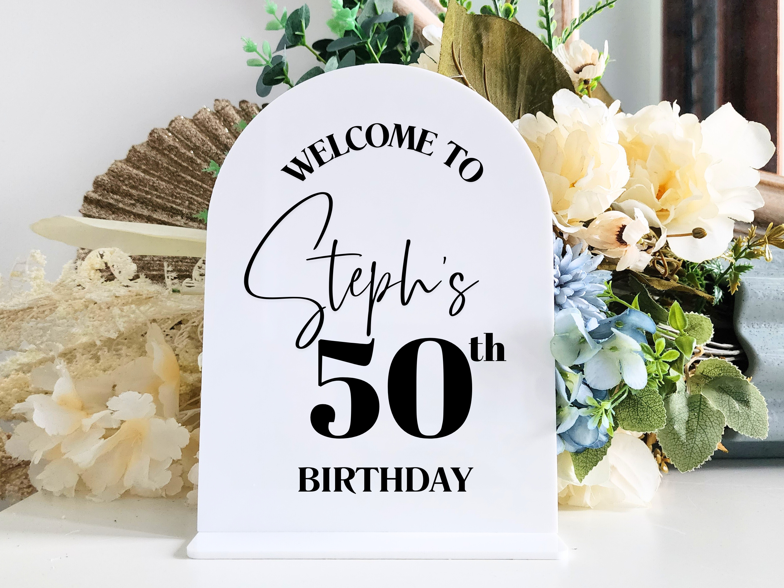 Minimalist Birthday Sign – Modern Font & Custom Message