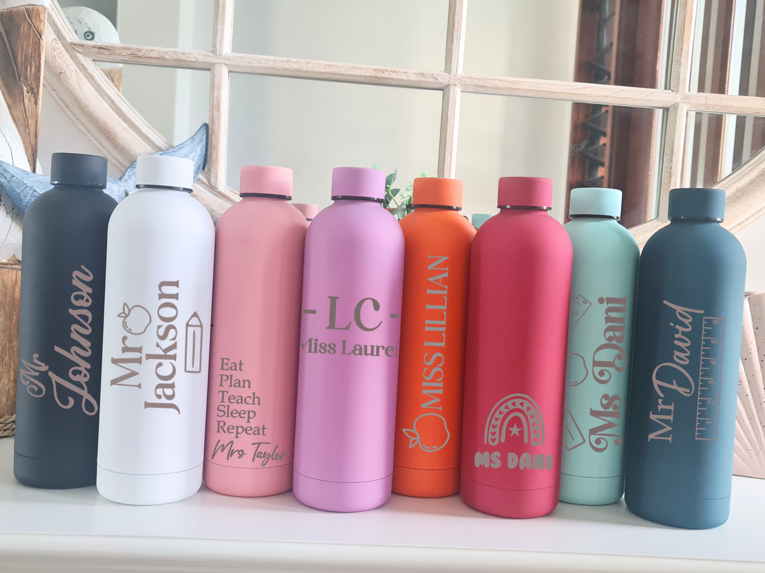 Engraved Stainless Steel Drink Bottle – Custom Name Design 750ml